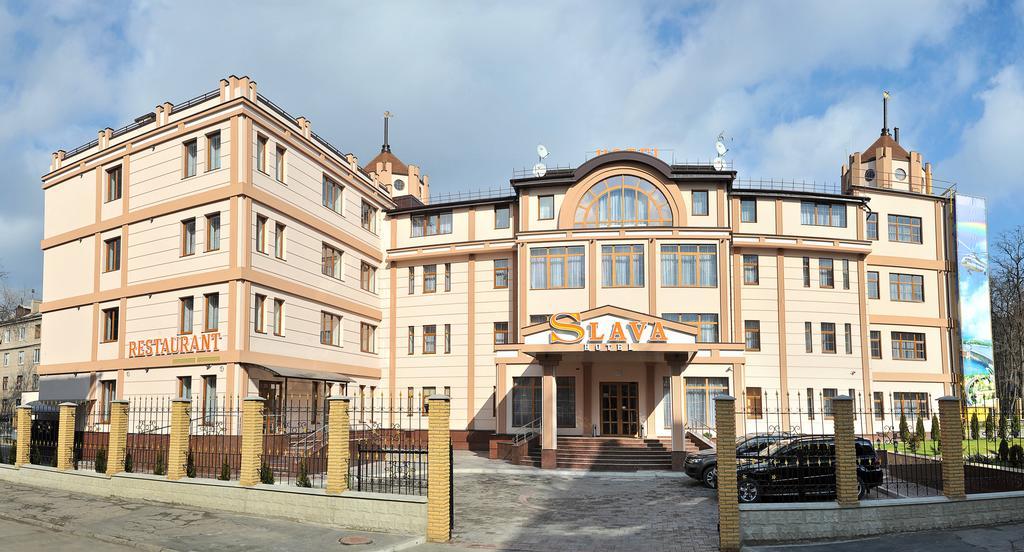 Slava Hotel Zaporizhia ภายนอก รูปภาพ