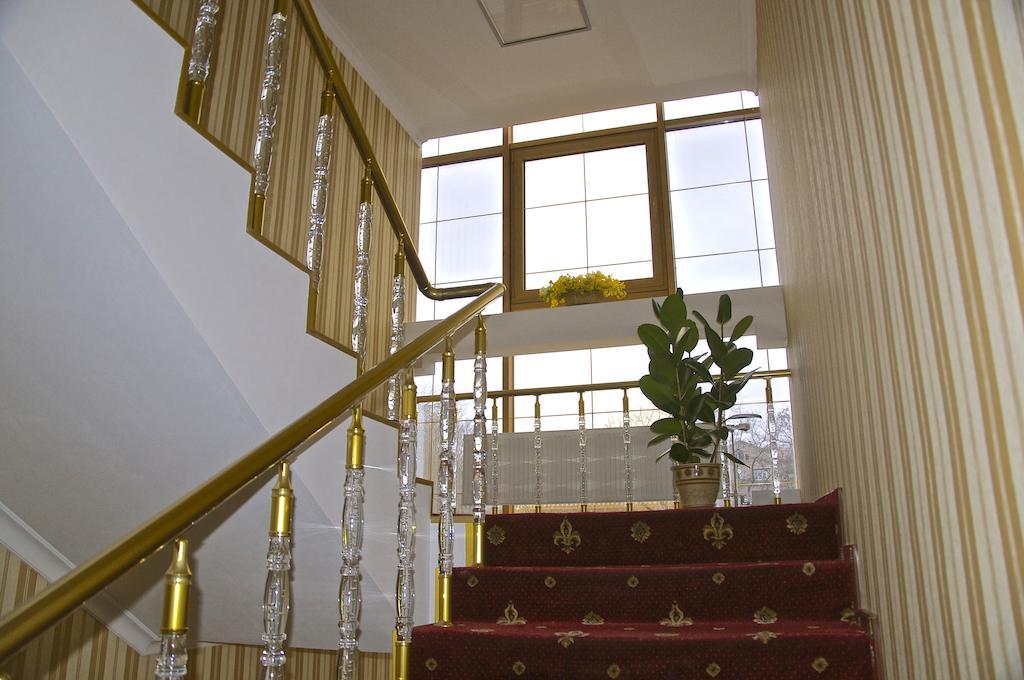 Slava Hotel Zaporizhia ภายนอก รูปภาพ