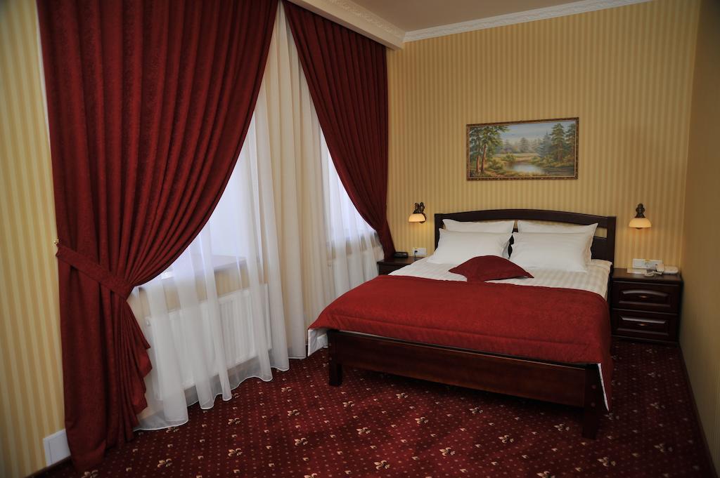 Slava Hotel Zaporizhia ห้อง รูปภาพ