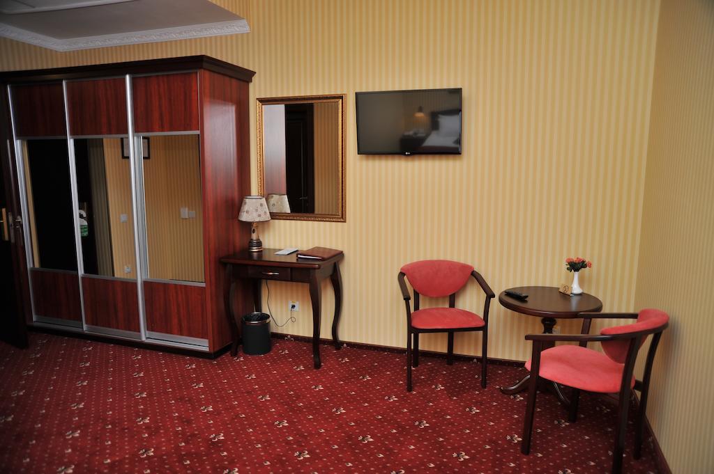 Slava Hotel Zaporizhia ห้อง รูปภาพ