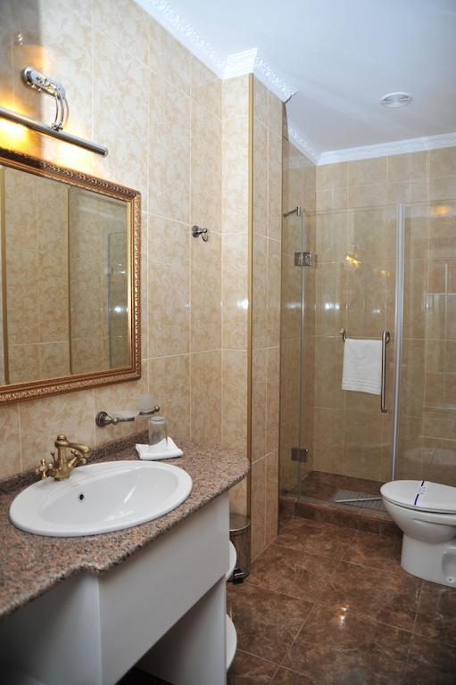Slava Hotel Zaporizhia ภายนอก รูปภาพ