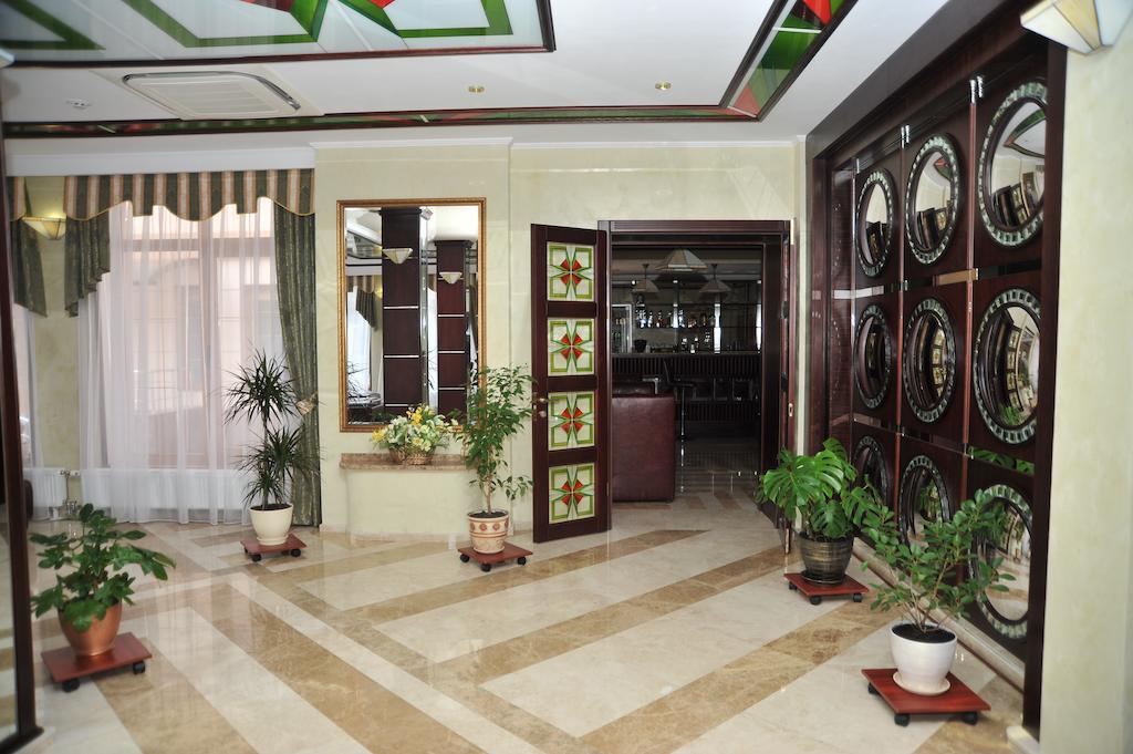 Slava Hotel Zaporizhia ภายนอก รูปภาพ