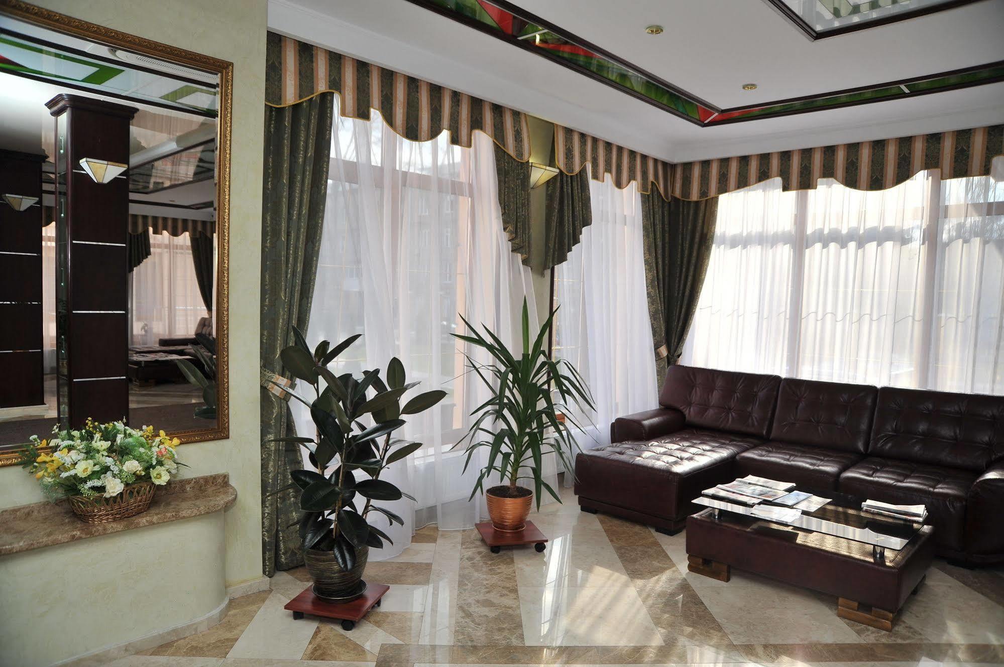 Slava Hotel Zaporizhia ภายนอก รูปภาพ