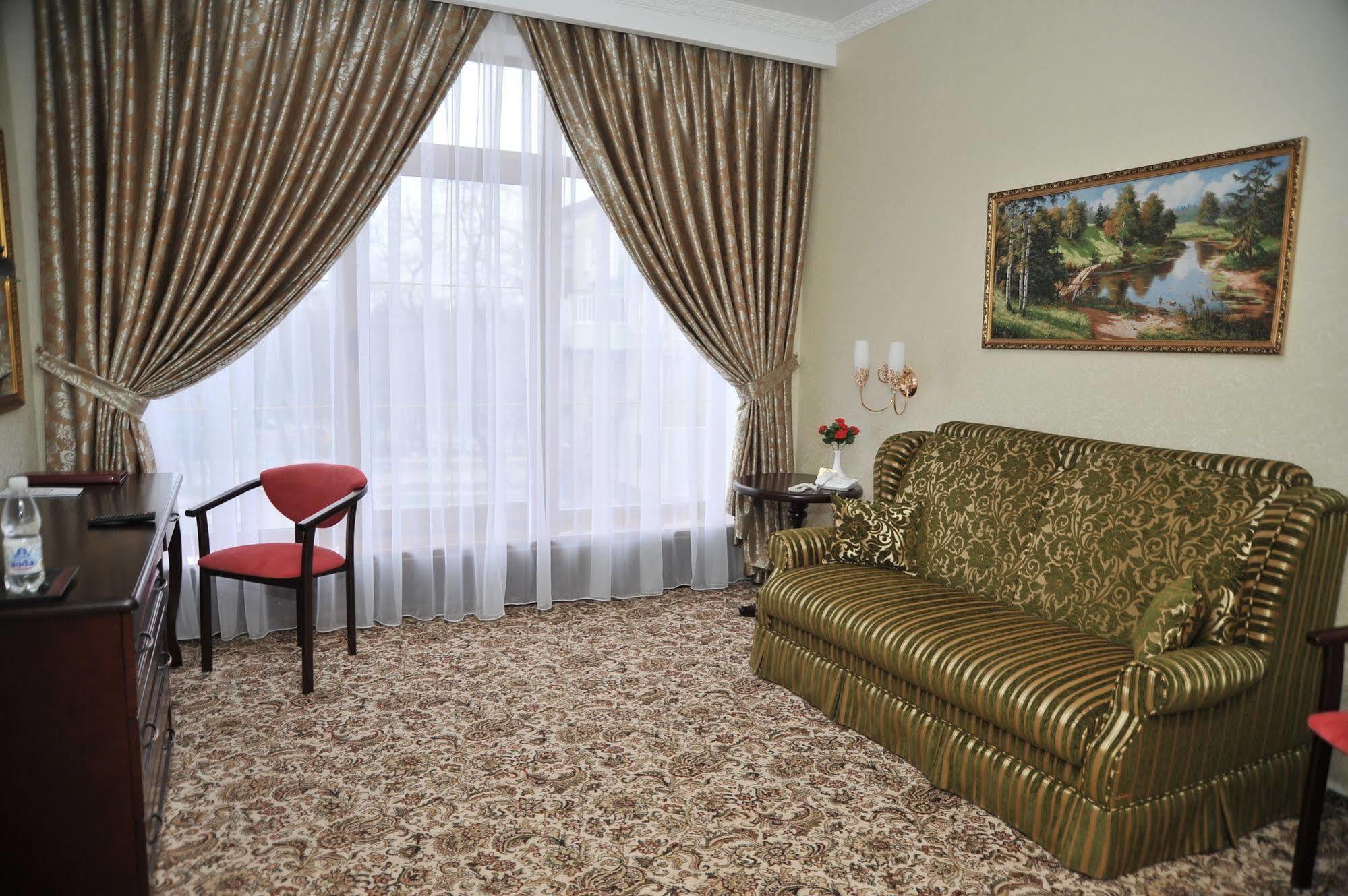 Slava Hotel Zaporizhia ภายนอก รูปภาพ